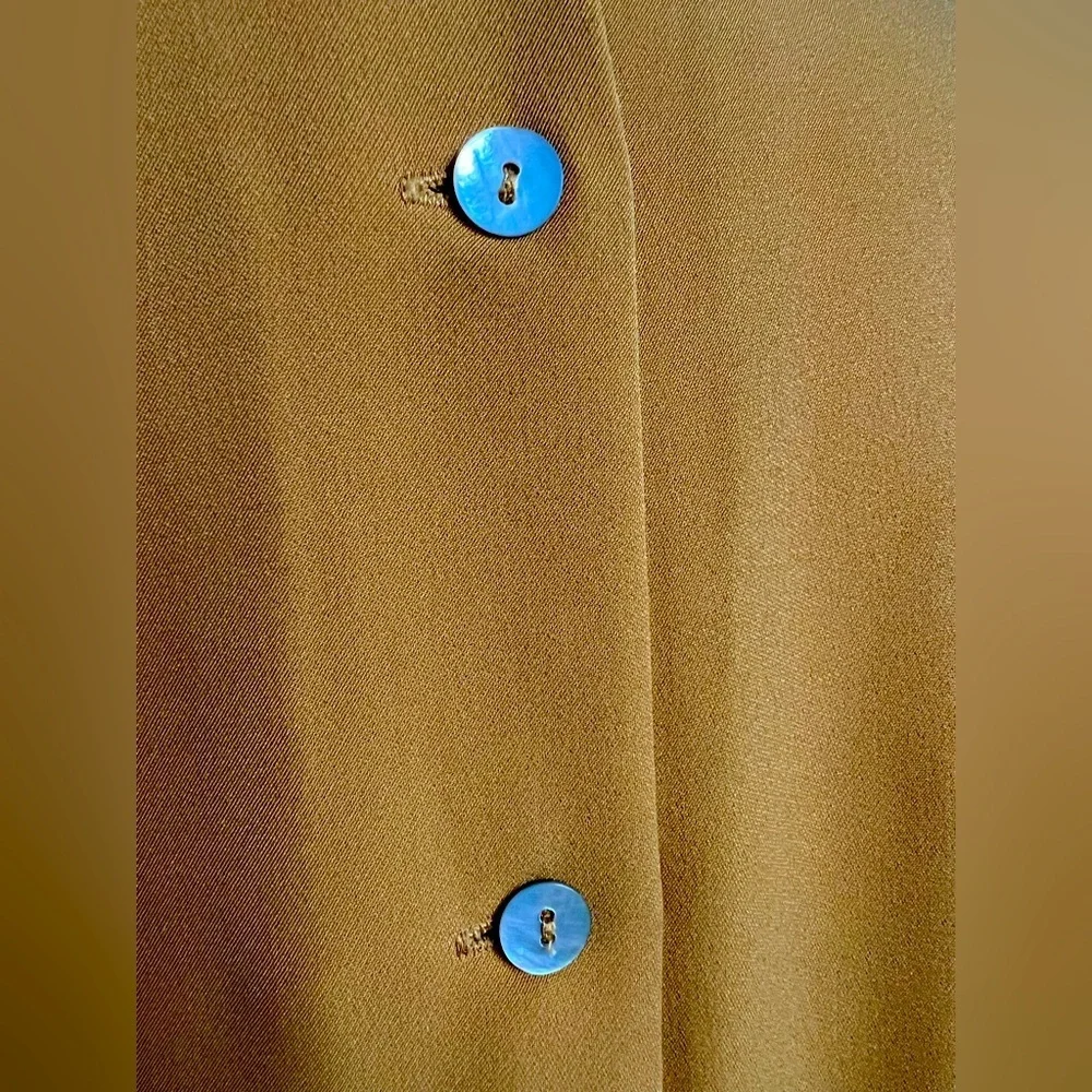 Carmen Marc Valvo Mustard Bell Sleeve Blouse, NWOT - Picture 4 of 6
